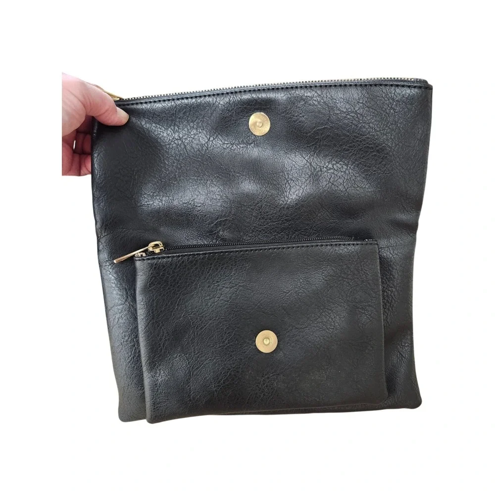 Sole Society Lalet Fold Over Vegan Leather Clutch Zip Top Closure Black‎